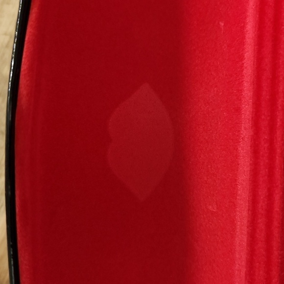 Lulu Guinness Hardshell Eyeglass Case - Picture 7 of 7